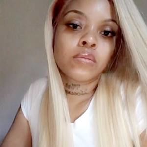 Meet your Posher, Chacara